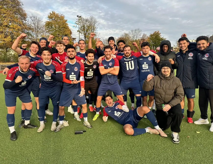 KSC feiert klaren 5:1-Derbysieg in Plettenberg