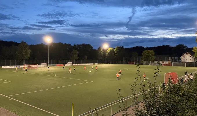 Neues LED-Flutlicht für den Kiersper SC