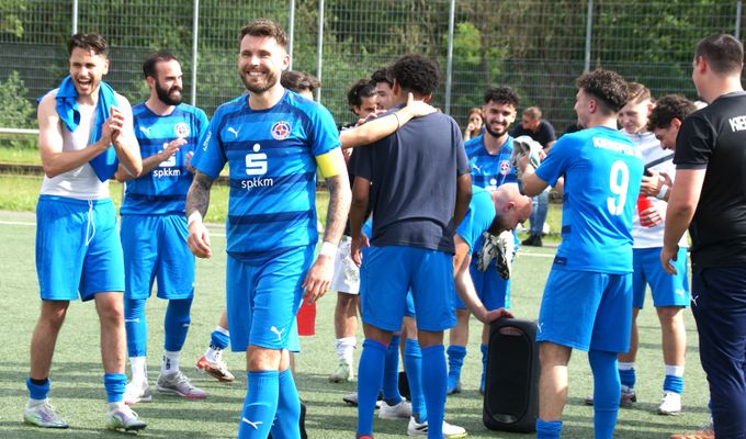 Der KSC spielt weiter Bezirksliga!